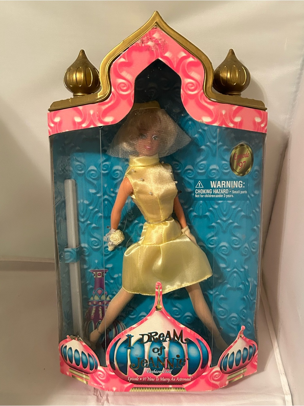 I Dream of Jeannie - Fashion Doll in Yellow Satin Dress💛